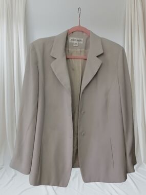 Jones Wear Women's Light Taupe Blazer Jacket